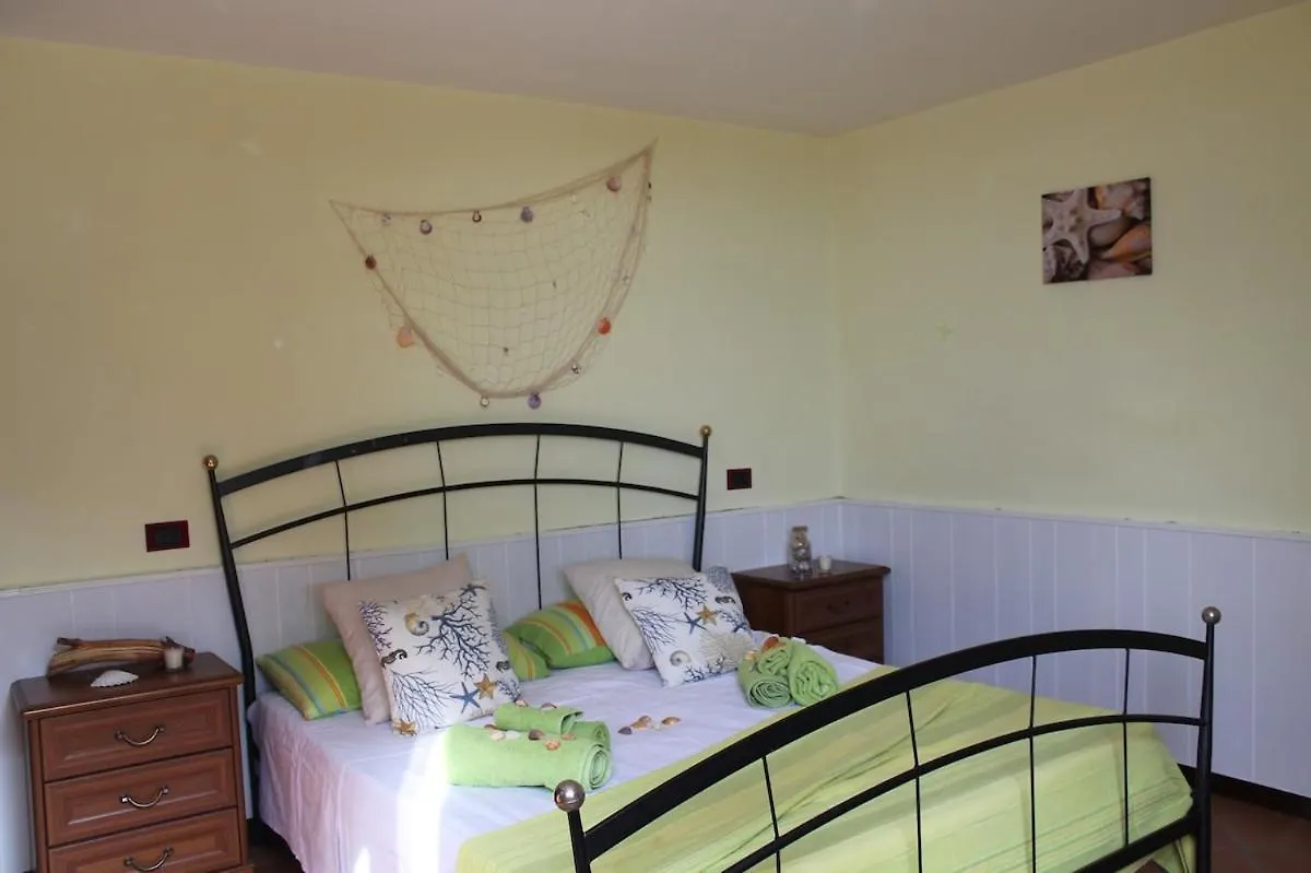 Maison Deriu - Close To The Beach Sleeps 4 P3289 特雷斯努拉吉斯 意大利